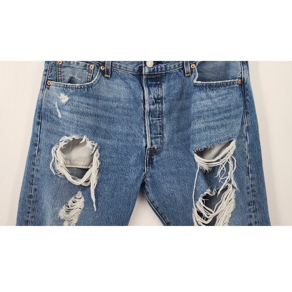 Levis 501 Men's Destroyed Medium Wash Button Fly Jeans Size 36 X 30‎ - Picture 4 of 9